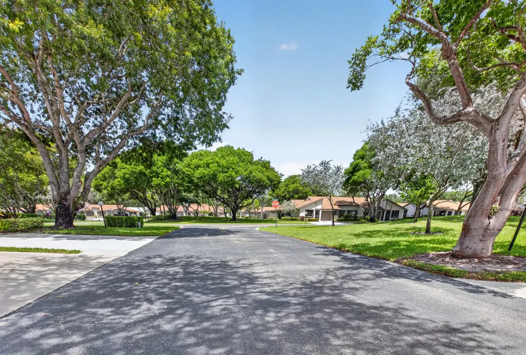 8246 Springview Terrace Boca Raton FL 33496