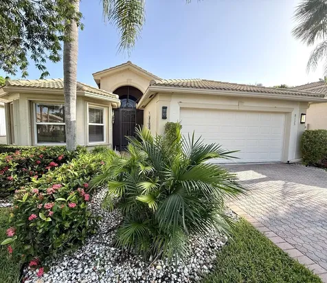 8135 Playa Del Sur Boulevard Lake Worth FL 33467