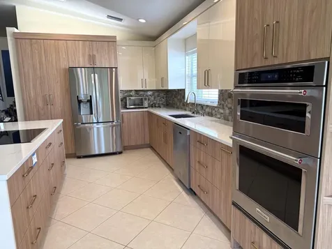 8135 Playa Del Sur Boulevard Lake Worth FL 33467