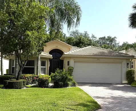 8135 Playa Del Sur Boulevard Lake Worth FL 33467