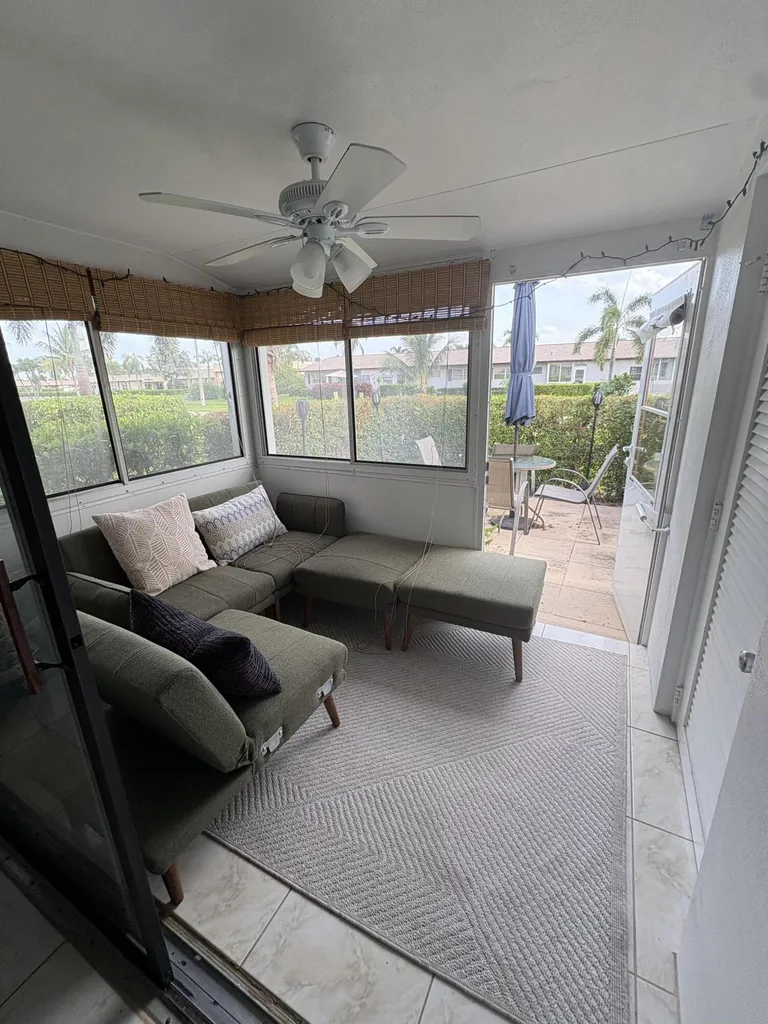 2966 Crosley Drive E West Palm Beach FL 33415