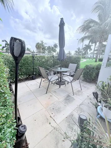 2966 Crosley Drive E West Palm Beach FL 33415