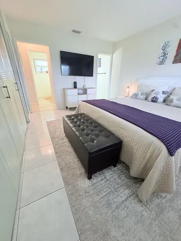 2966 Crosley Drive E West Palm Beach FL 33415
