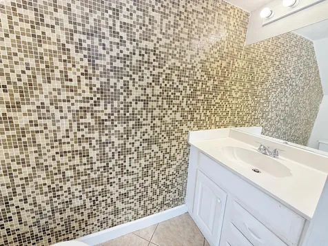 180 Riviera Circle Weston FL 33326