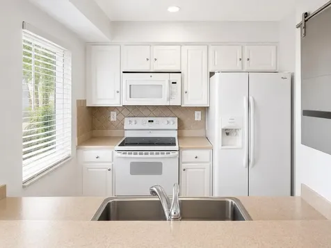 180 Riviera Circle Weston FL 33326