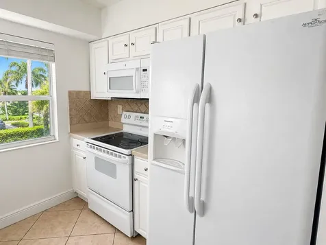 180 Riviera Circle Weston FL 33326