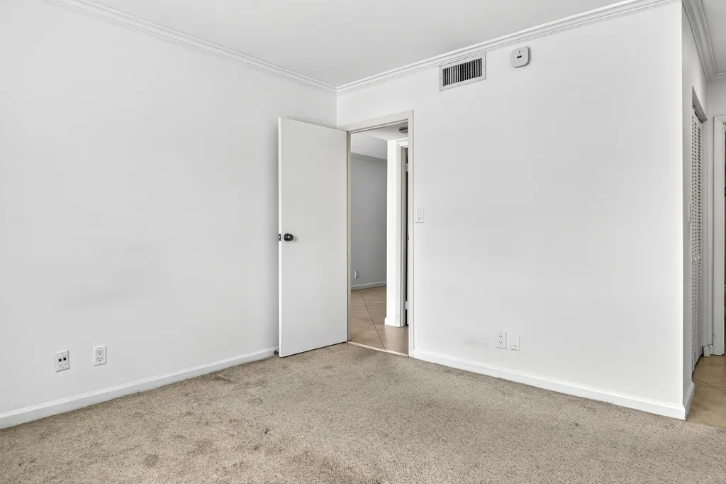 13 Jacaranda Drive Plantation FL 33324