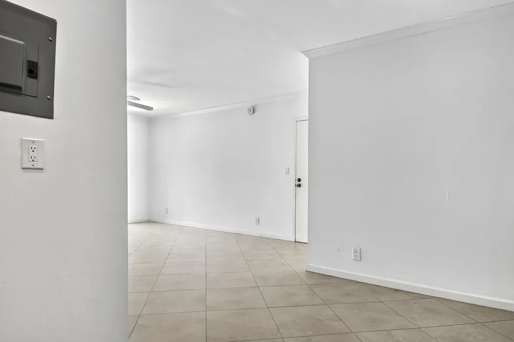 13 Jacaranda Drive Plantation FL 33324