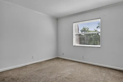 13 Jacaranda Drive Plantation FL 33324