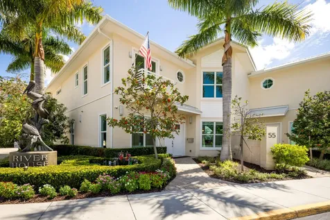 55 SE Seminole Street Stuart FL 34994