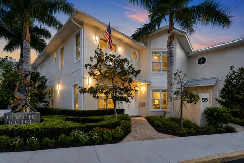 55 SE Seminole Street Stuart FL 34994