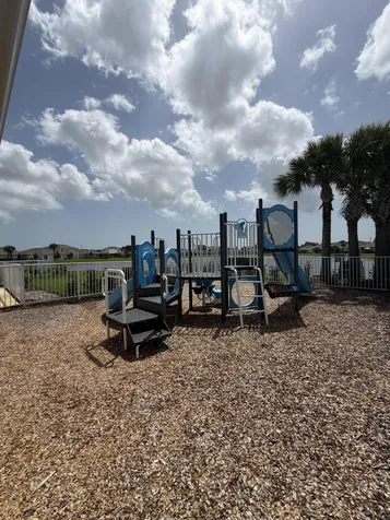812 Persimmon Place Fort Pierce FL 34981