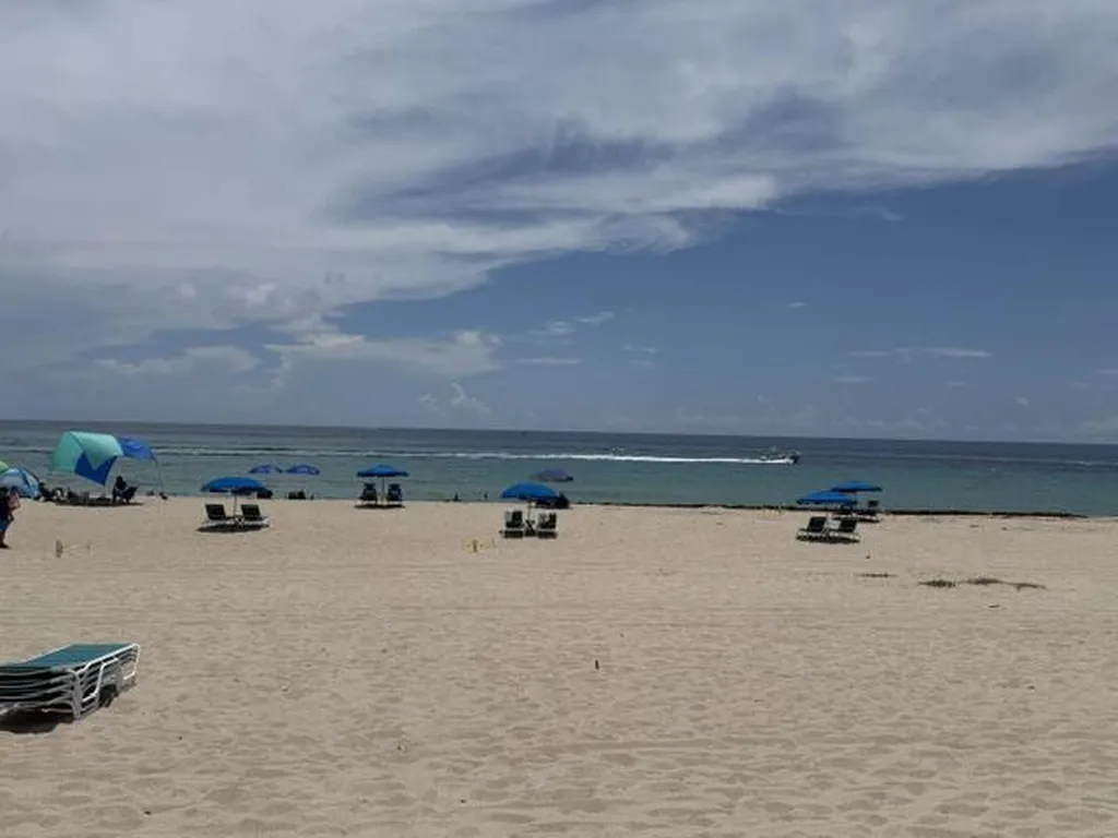 33 S Ocean Avenue Palm Beach Shores FL 33404
