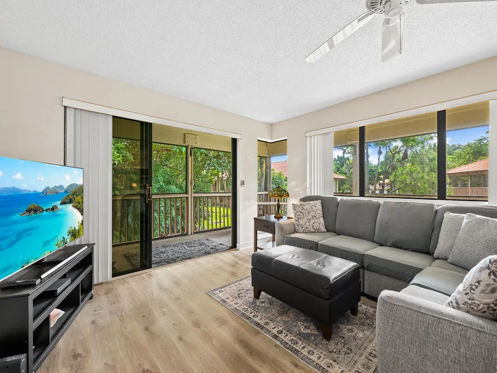 218 Brackenwood Terrace Palm Beach Gardens FL 33418