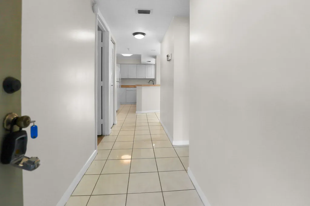 2112 S Cypress Bend Drive Pompano Beach FL 33069
