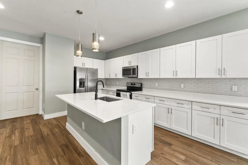 601 SW S Quick Circle Port St Lucie FL 34953