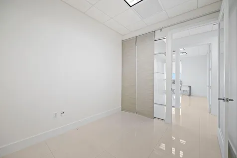 175 SW 7th Street Miami FL 33130