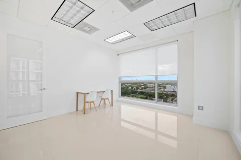 175 SW 7th Street Miami FL 33130