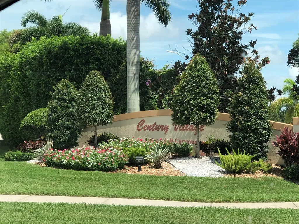 4030 Hythe B Boca Raton FL 33434