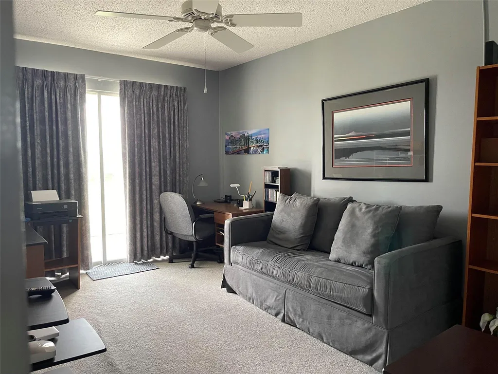 4030 Hythe B Boca Raton FL 33434