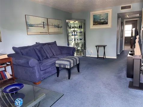 4030 Hythe B Boca Raton FL 33434