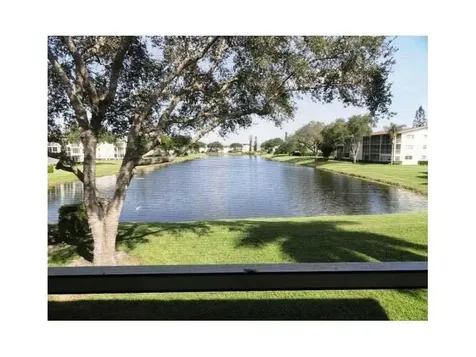 4030 Hythe B Boca Raton FL 33434