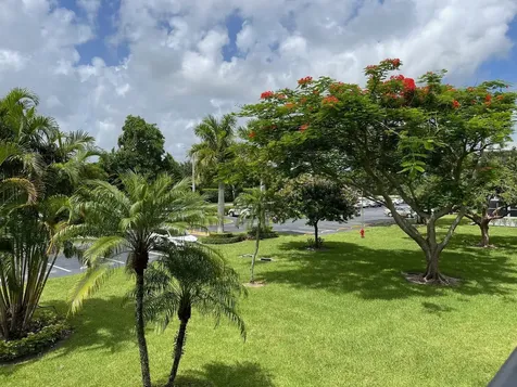 4030 Hythe B Boca Raton FL 33434