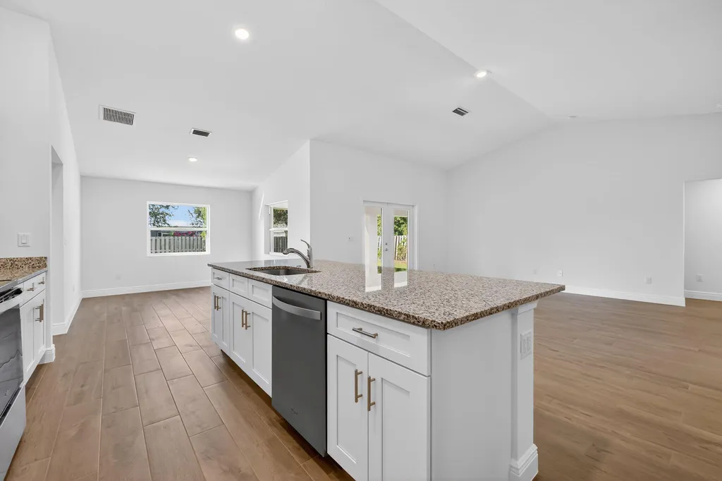 2060 SW Morelia Lane Port St Lucie FL 34953