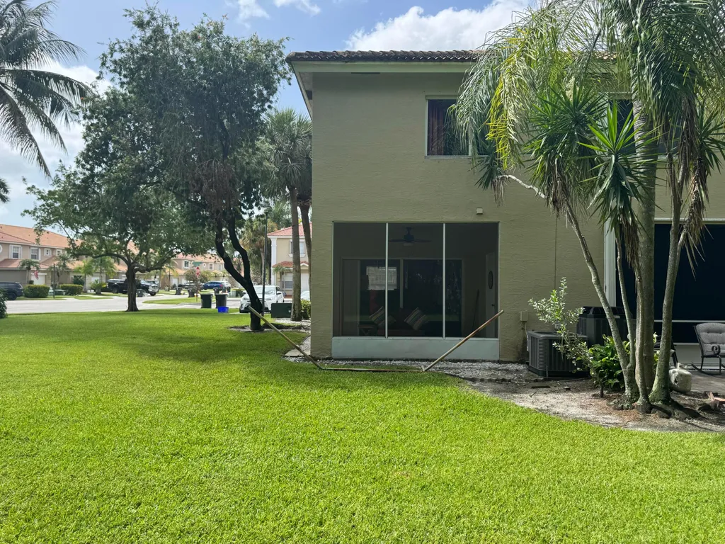 6941 Crooked Fence Drive Lake Worth FL 33467