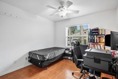 5563 NW 41st Avenue Coconut Creek FL 33073