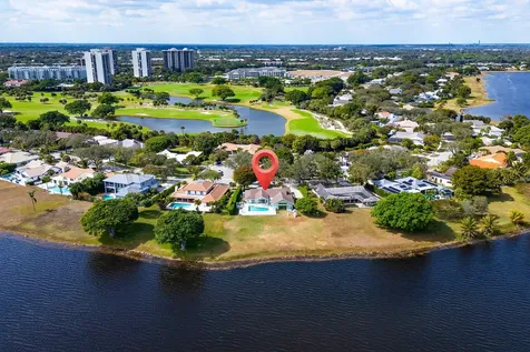 2308 Embassy Drive West Palm Beach FL 33401