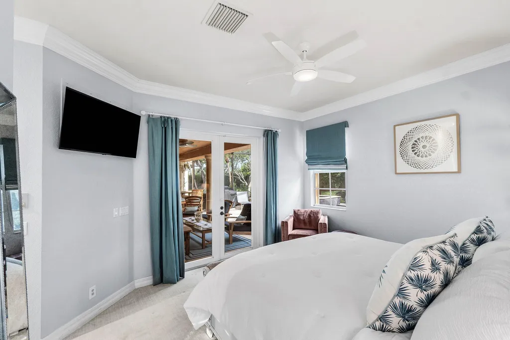 10697 Willow Oak Court Wellington FL 33414