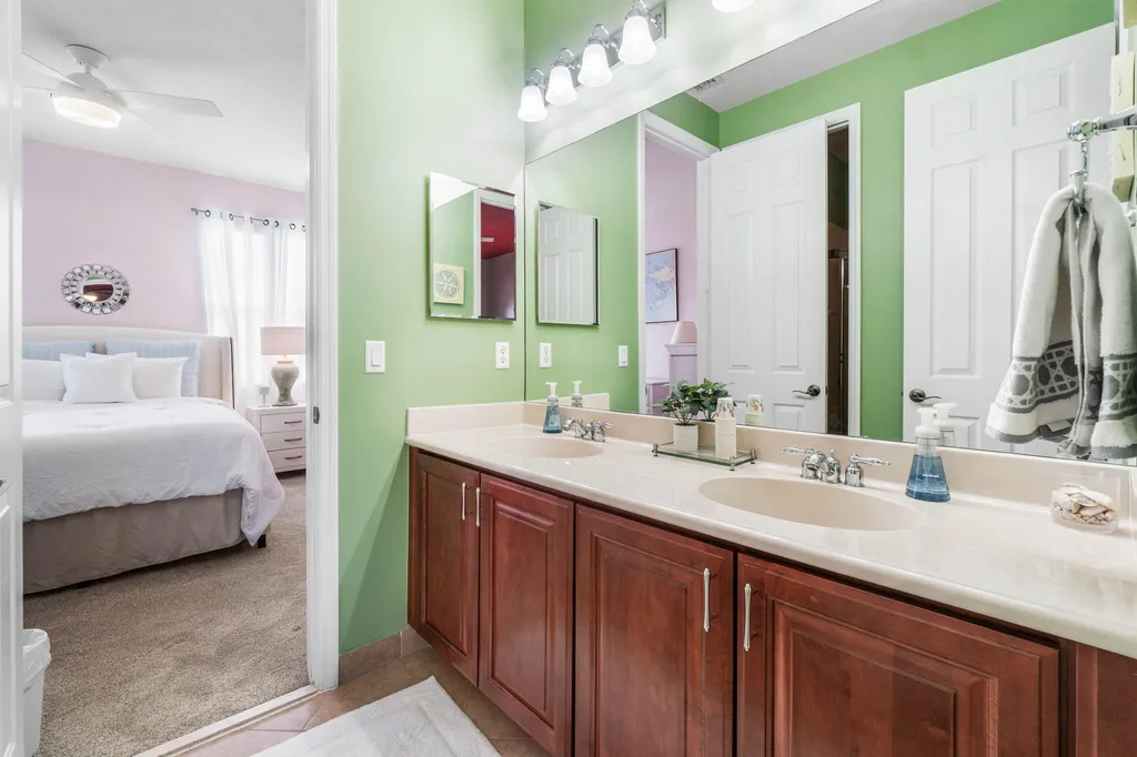 10697 Willow Oak Court Wellington FL 33414