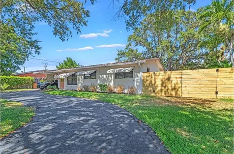 1304 SE 2nd Avenue Deerfield Beach FL 33441