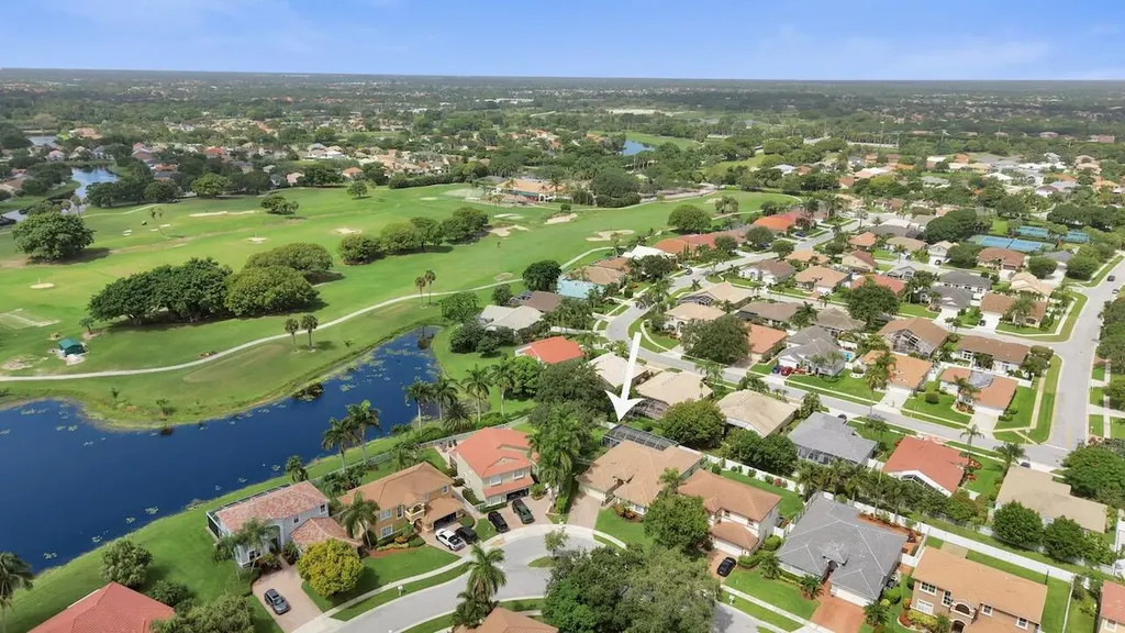 5886 Bay Hill Circle Lake Worth FL 33463