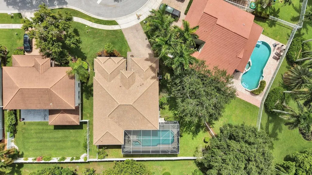 5886 Bay Hill Circle Lake Worth FL 33463