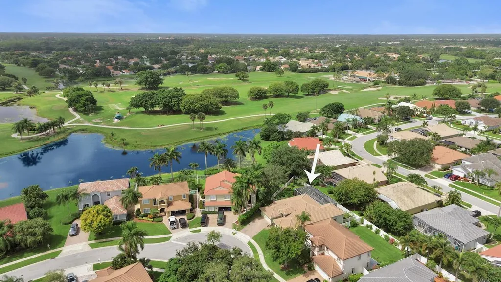 5886 Bay Hill Circle Lake Worth FL 33463
