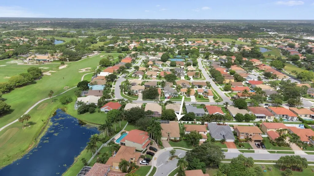 5886 Bay Hill Circle Lake Worth FL 33463