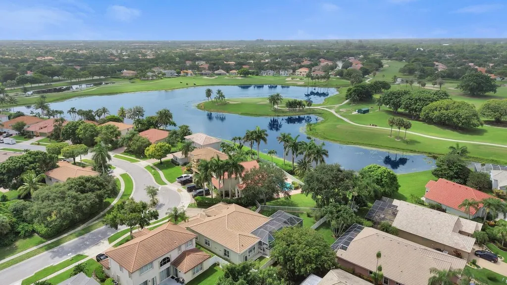 5886 Bay Hill Circle Lake Worth FL 33463