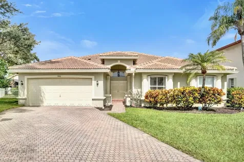 5886 Bay Hill Circle Lake Worth FL 33463