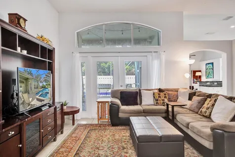 5886 Bay Hill Circle Lake Worth FL 33463