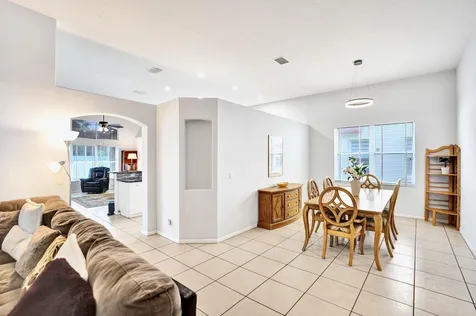 5886 Bay Hill Circle Lake Worth FL 33463