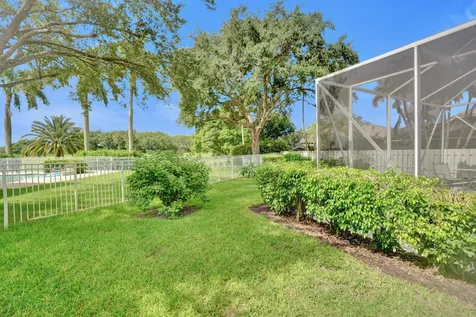 5886 Bay Hill Circle Lake Worth FL 33463