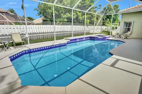 5886 Bay Hill Circle Lake Worth FL 33463