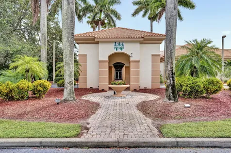 5886 Bay Hill Circle Lake Worth FL 33463