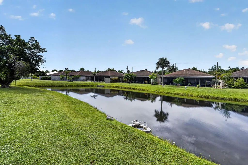 110 N Delaware Boulevard Jupiter FL 33458