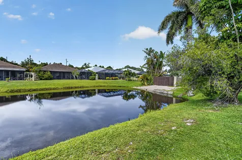 110 N Delaware Boulevard Jupiter FL 33458