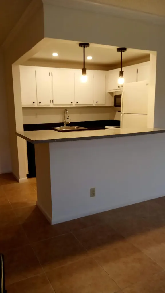 16 Dorset A Boca Raton FL 33434