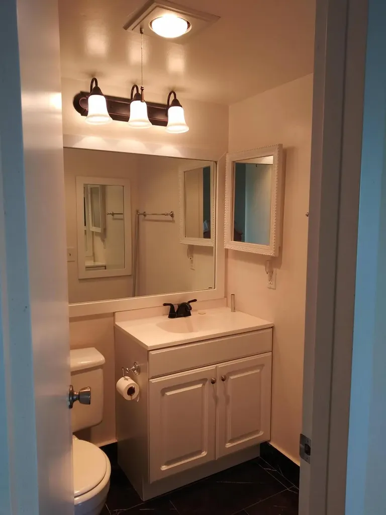 16 Dorset A Boca Raton FL 33434