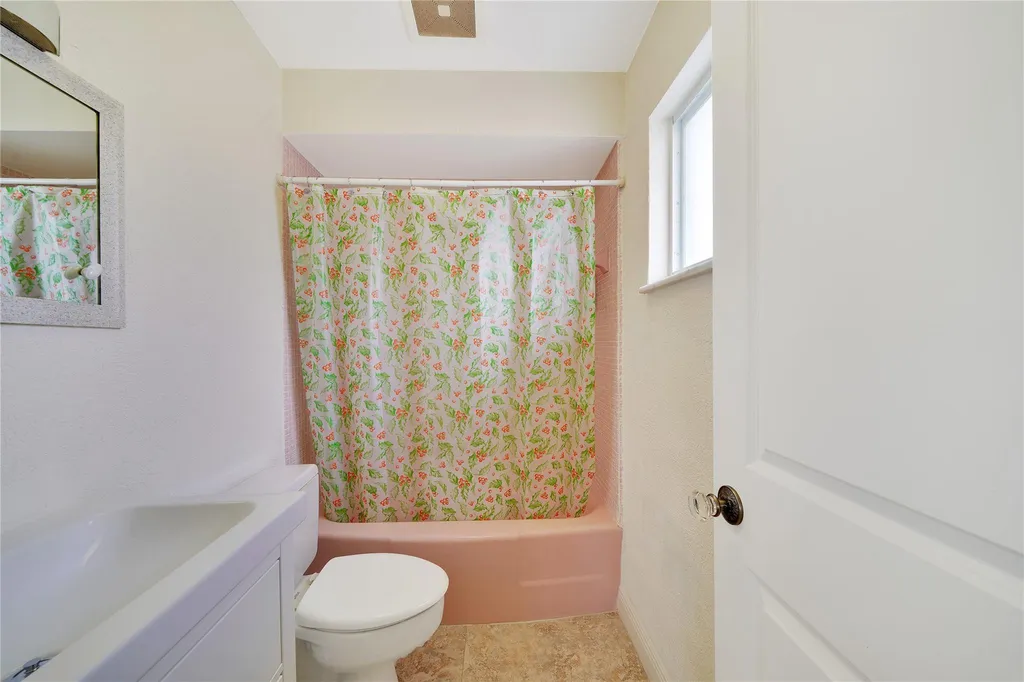 2701 Middle River Drive Fort Lauderdale FL 33306